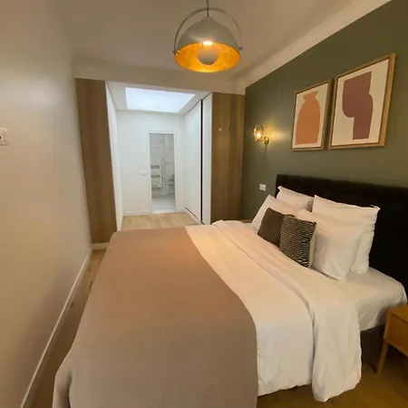 Διαμέρισμα 2br Berri Champs Elysees
