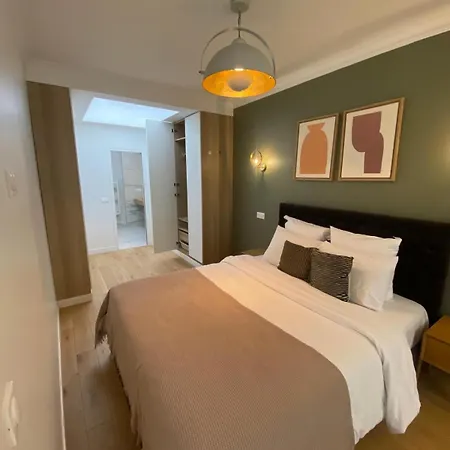 2br Berri Champs Elysees Διαμέρισμα *